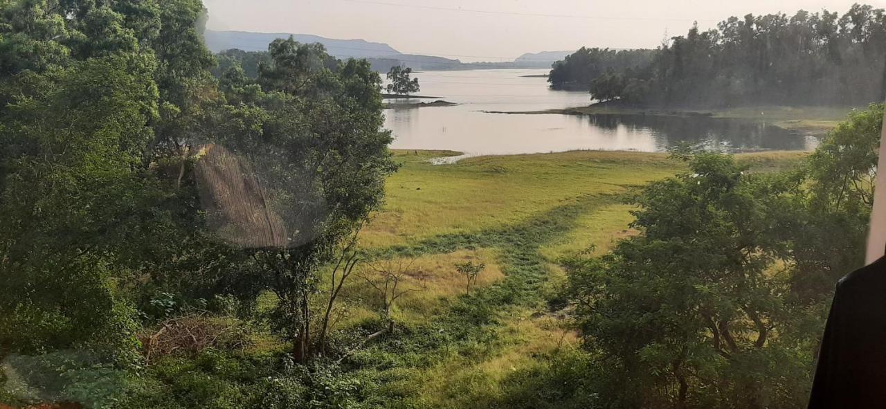 Lake View Resort Lonavla Exterior foto