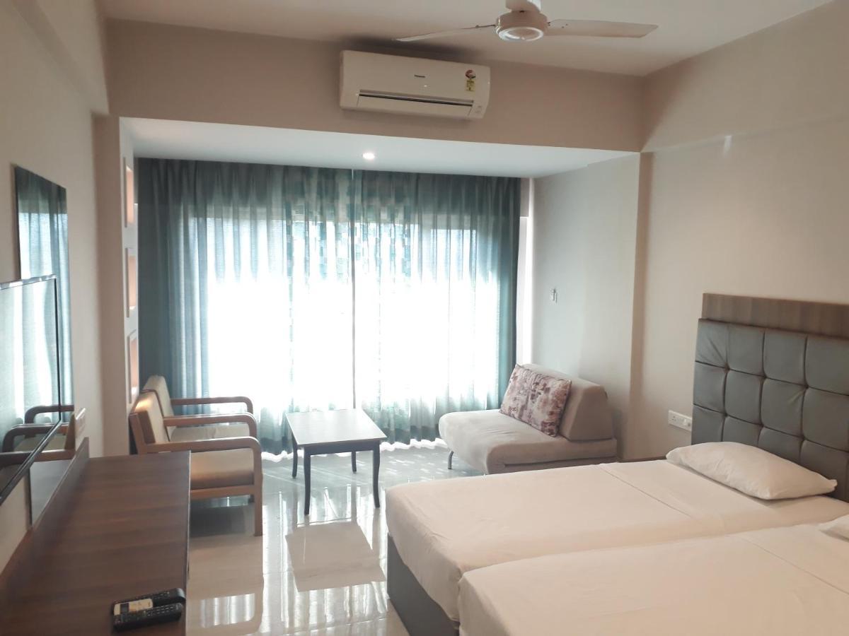 Lake View Resort Lonavla Exterior foto